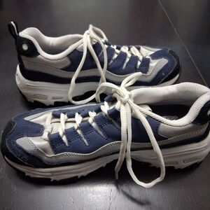 Skechers D'Lites Running & Training Shoes    Size 6.5